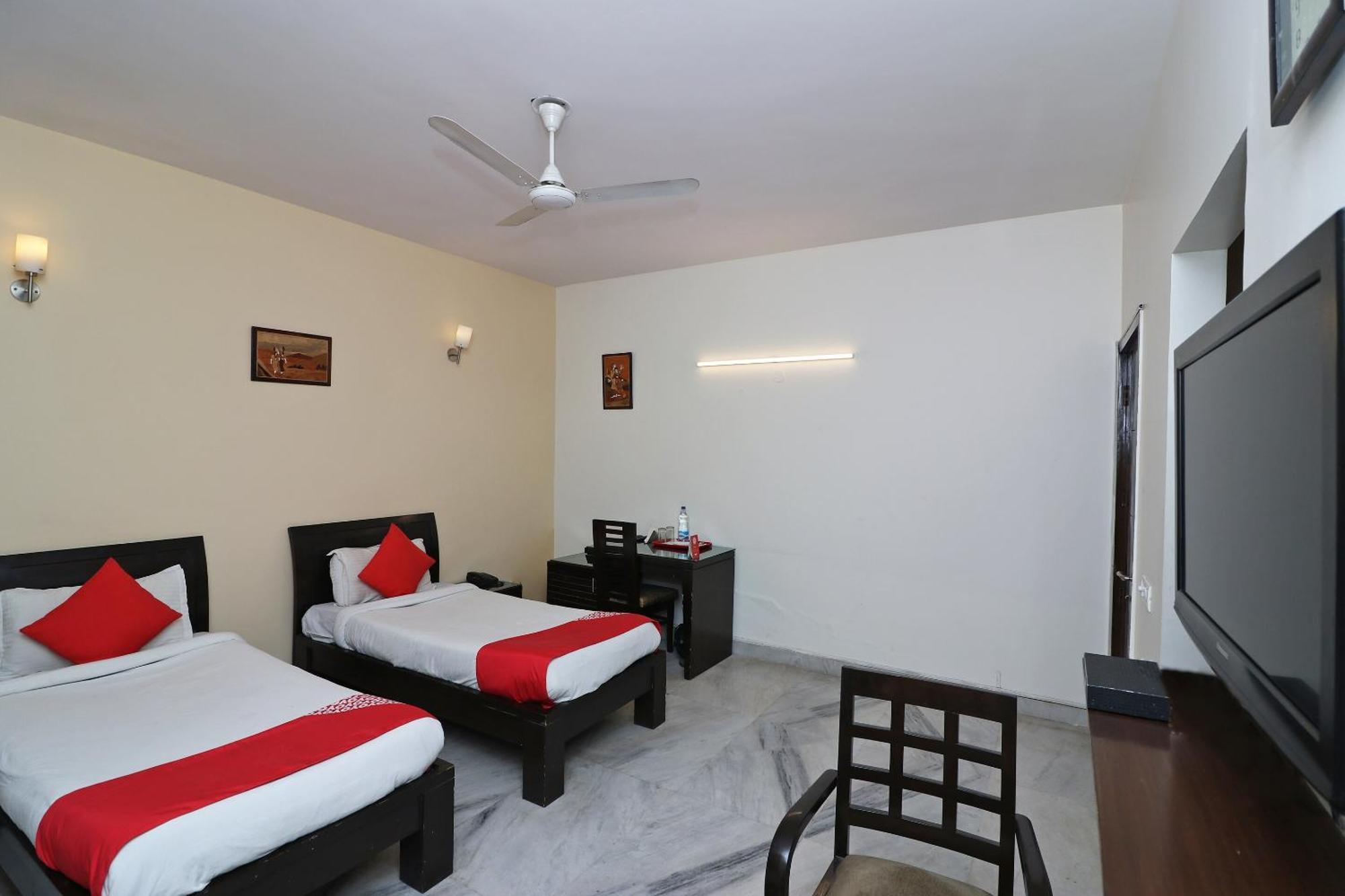 Hotel O Aravali Residency Gurgaon Zewnętrze zdjęcie